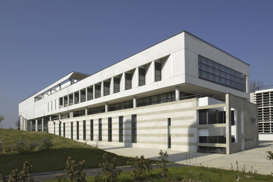 斯特拉斯堡大学欧洲化学、聚合物与材料学校